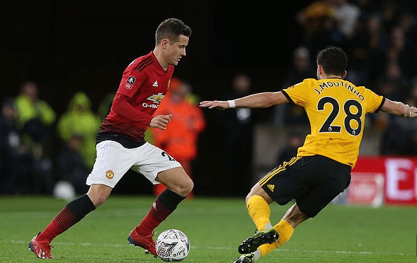 托斯转会至 托斯转会至